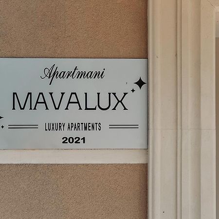 Mavalux Apartments Tivat Eksteriør billede