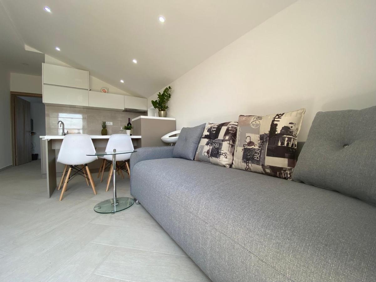 Mavalux Apartments Tivat Eksteriør billede