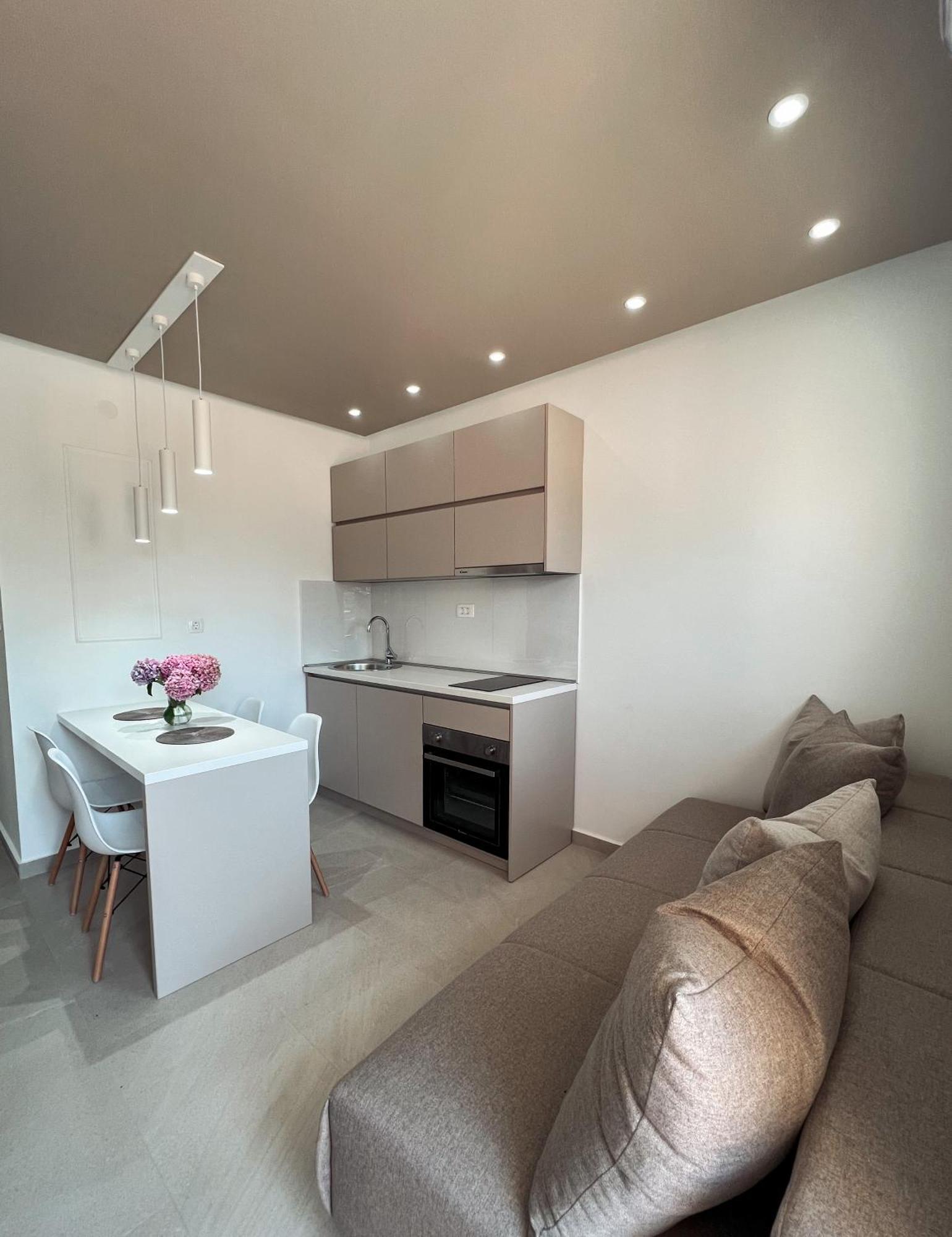 Mavalux Apartments Tivat Eksteriør billede